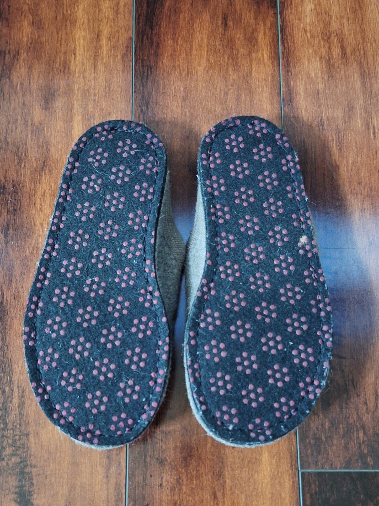 Haflinger Women's Doggy Wool Slipper EU 38 US 7