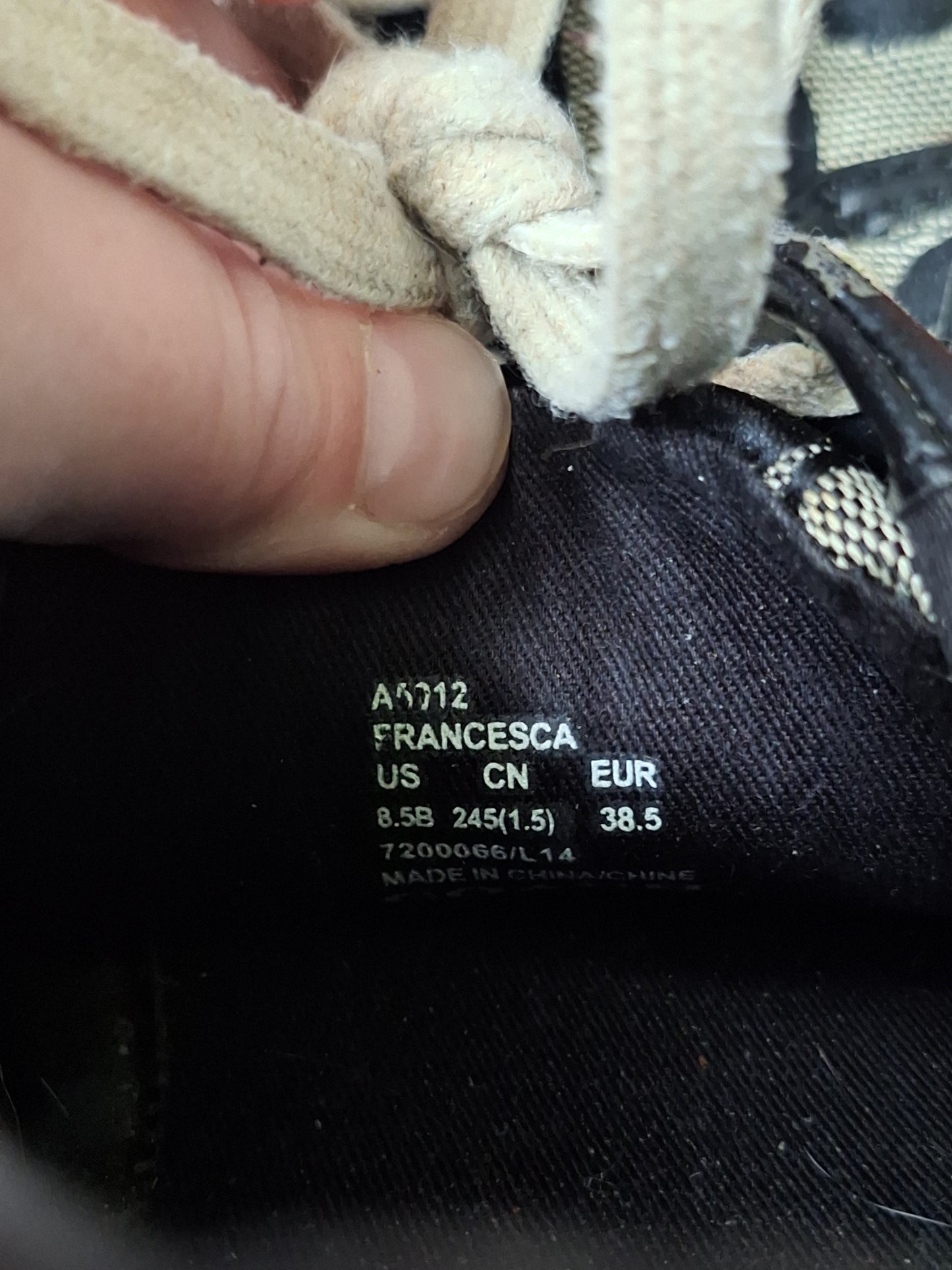 Coach Francesca Womens Size 8.5B tennis Shoes Black Gray