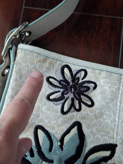 Vintage COACH White Floral Bee Duffle Crossbody Shoulder Bag F10871