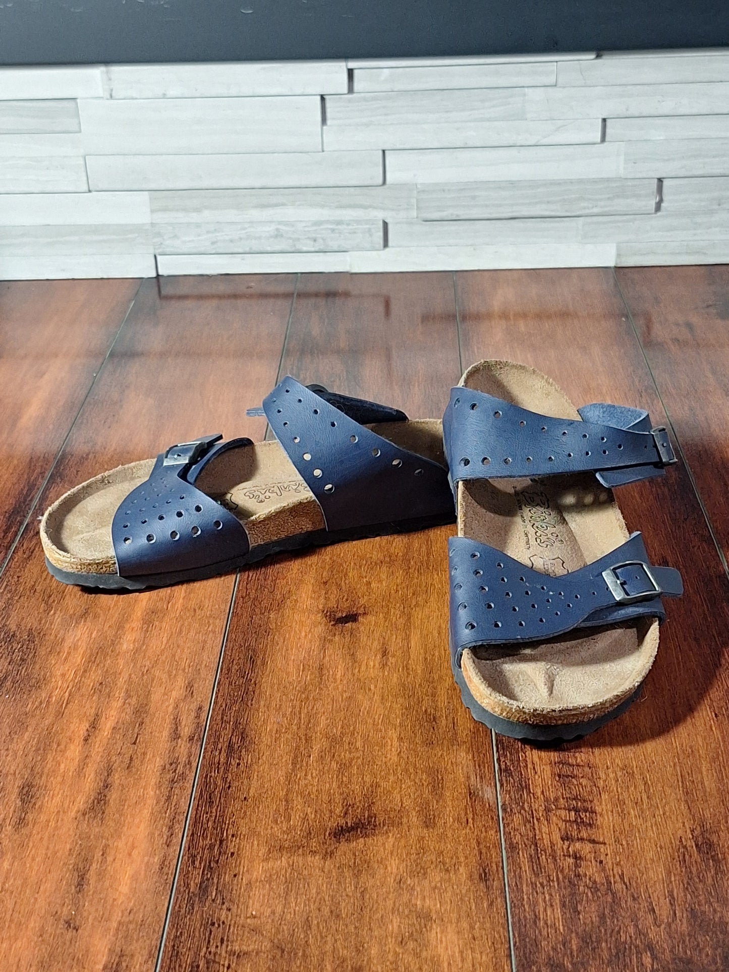 Birkenstock Birkis- Sandals Shoes-L 9/ M 7
