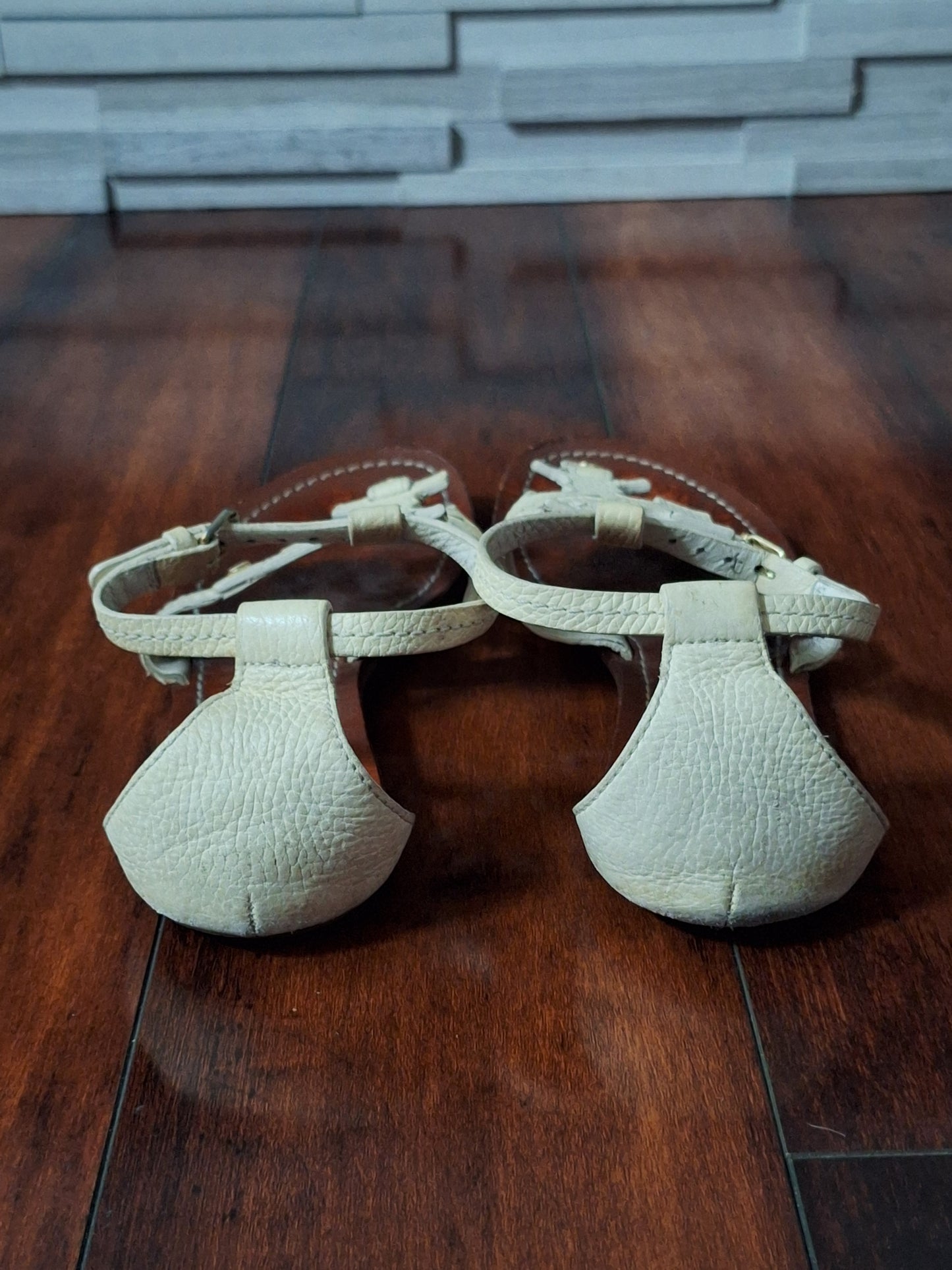 Tory Burch Phoebe Flat Thong Sandals Ivory Tumbled Leather, Size 10.5M