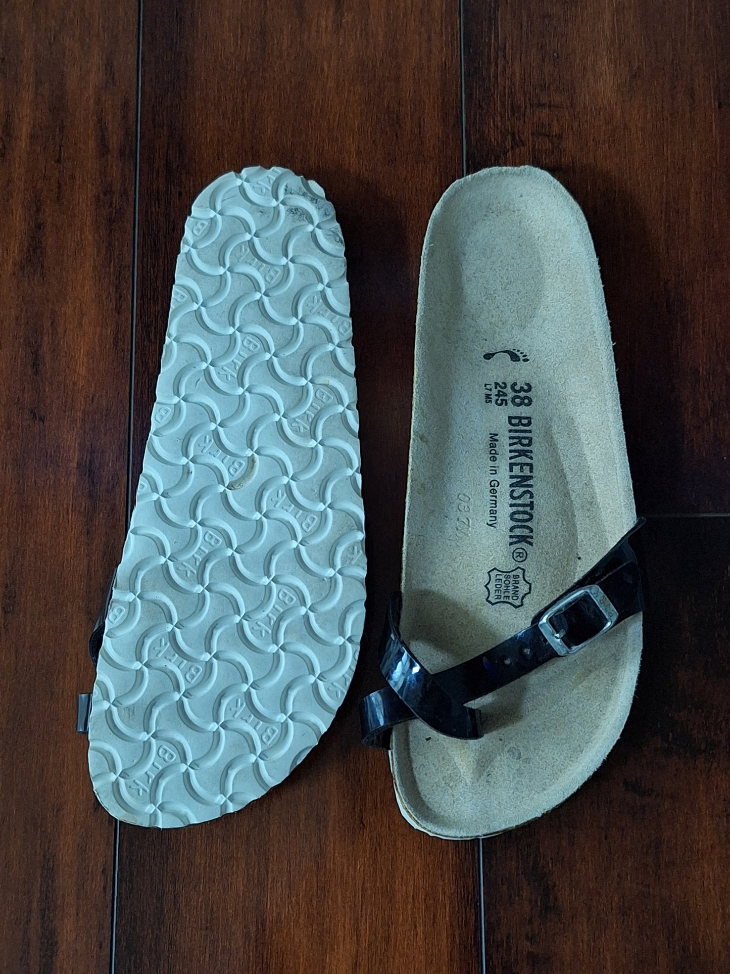 Birkenstock Almere sandals in black patent  leather EU 38 W 7