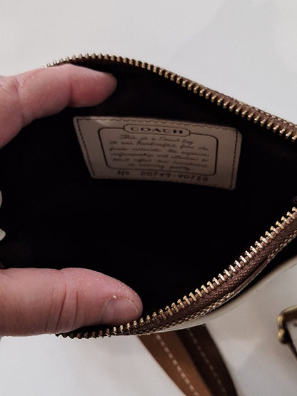 Vintage Coach Signature Brown And Beige Messenger Crossbody