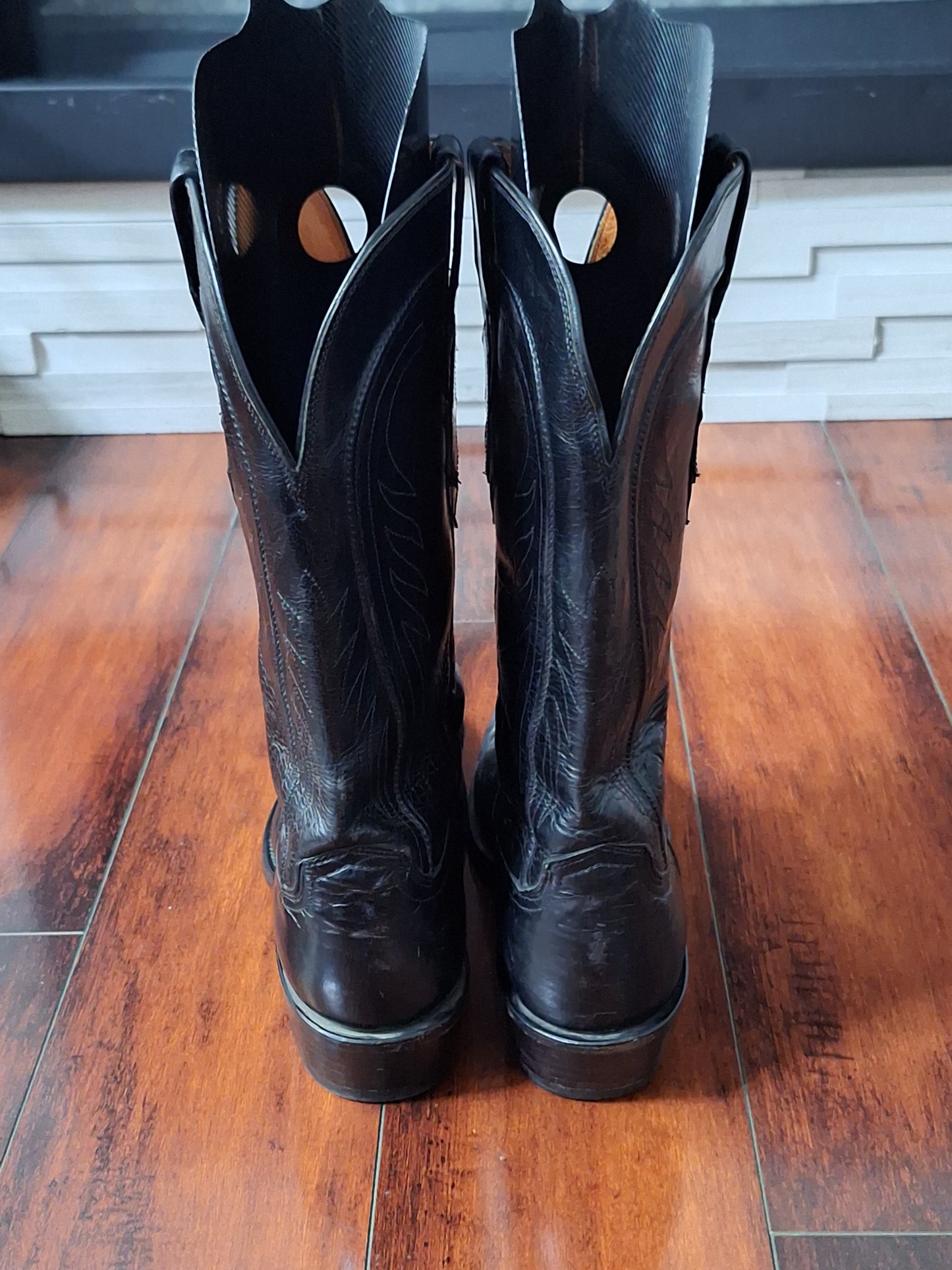 Lucchese 1883 SNIP TOE BLACK Leather Pull On Cowboy Western Boots Size 9.5 B USA