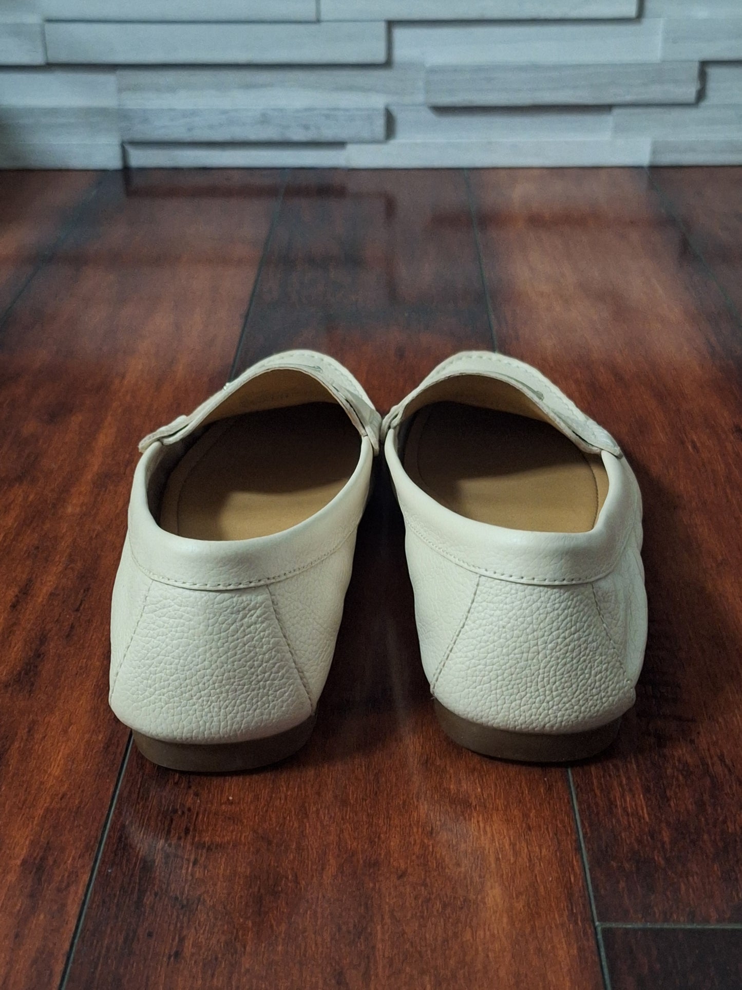 Coach Fredrica Driving Moccasins Size 9