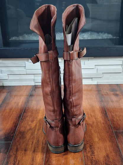 Garnet Hill Knee-Hi Boot - Brown Size 7.5