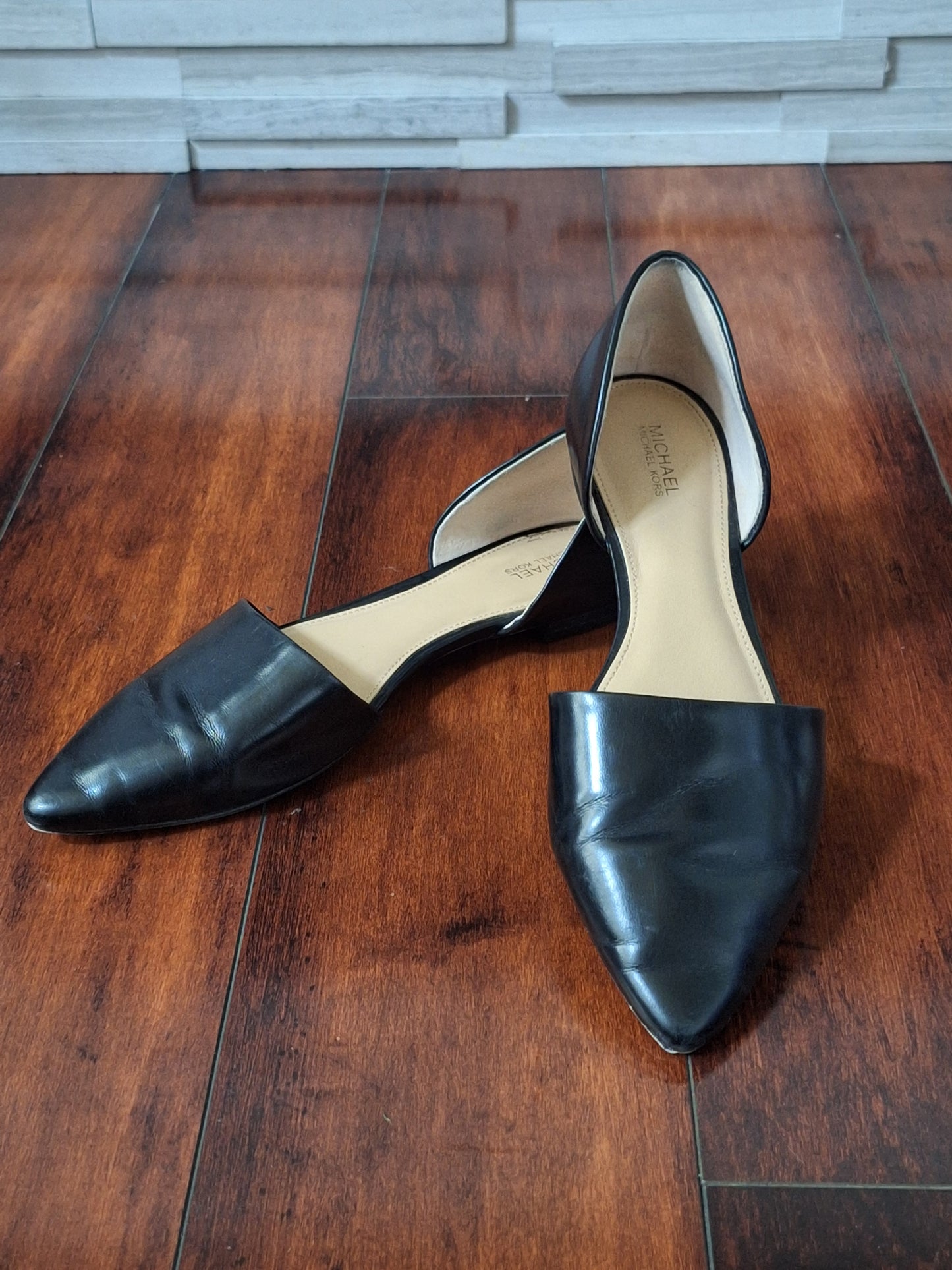 Michael Kors Julieta Flat Black leather flats Silver tone  SIZE 8.5M