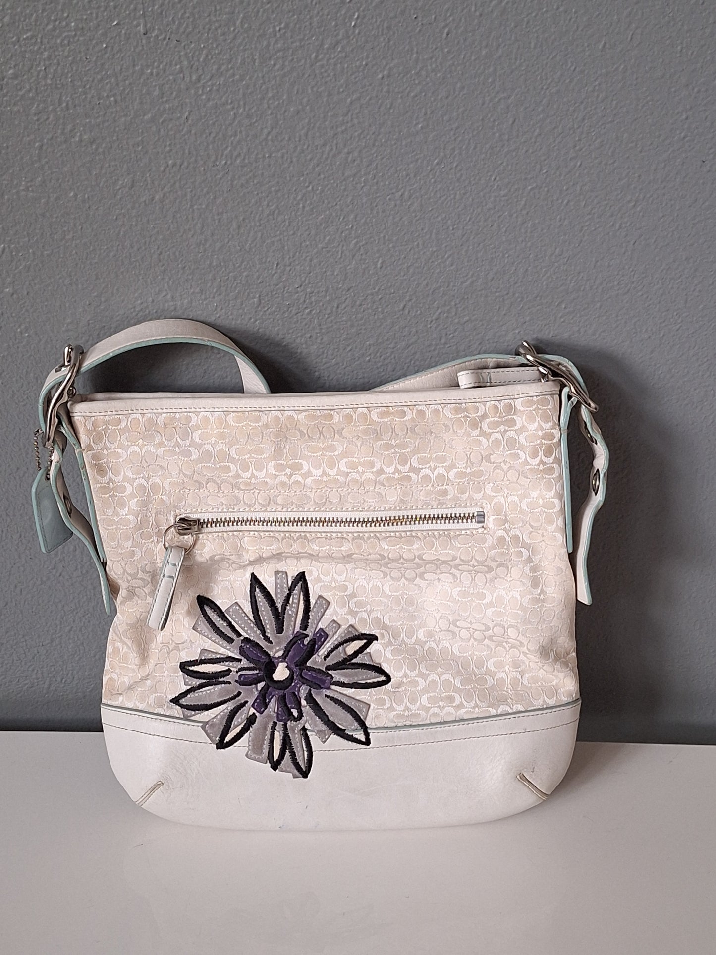 Vintage COACH White Floral Bee Duffle Crossbody Shoulder Bag F10871