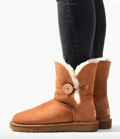 Women UGG Bailey Button II Boot 5803 Color Chestnut Suede Upper Size 7