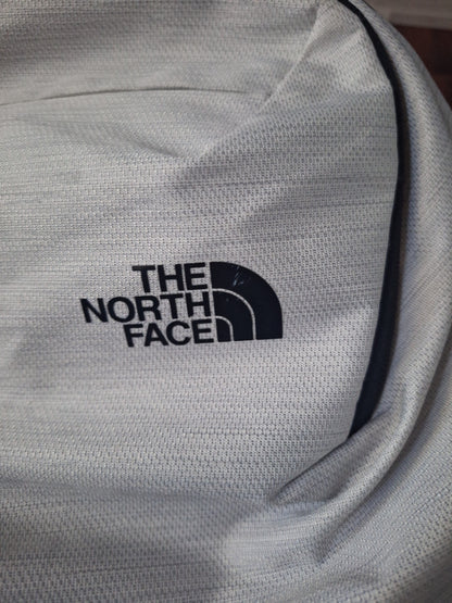 THE NORTH FACE Aurora 22L Backpack, White Metallic/Black