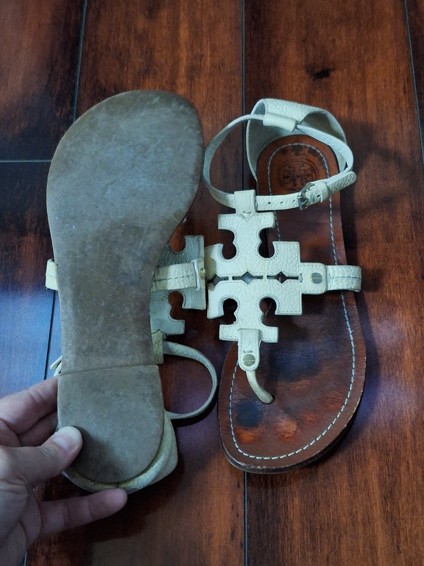 Tory Burch Phoebe Flat Thong Sandals Ivory Tumbled Leather, Size 10.5M