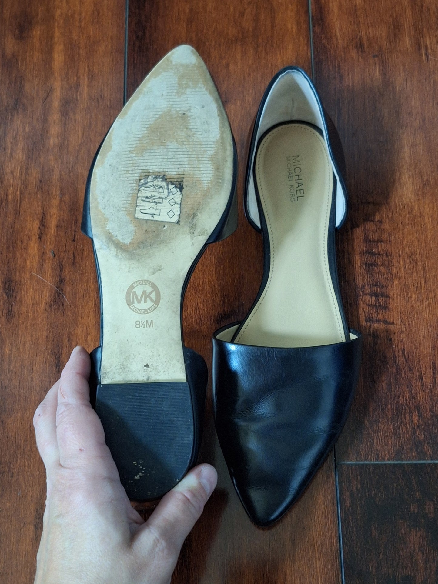 Michael Kors Julieta Flat Black leather flats Silver tone  SIZE 8.5M