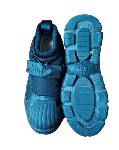 UGG Black Adiroam Ankle Waterproof Winter Mini Snow Boot Size US 5