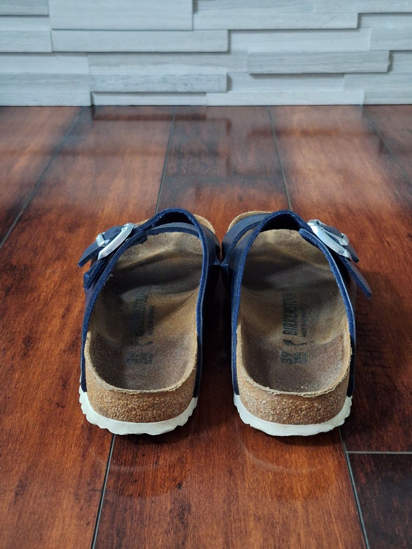 Birkenstock Arizona sandals in blue oiled leather, EU 39 W8