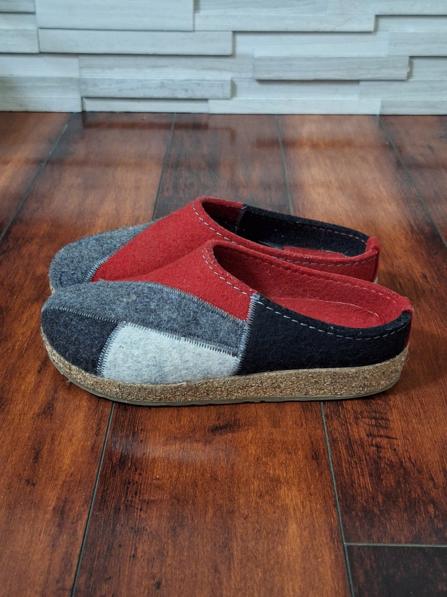 Haflinger Women's Patch Clog Chili EU 37 US 6-6.5