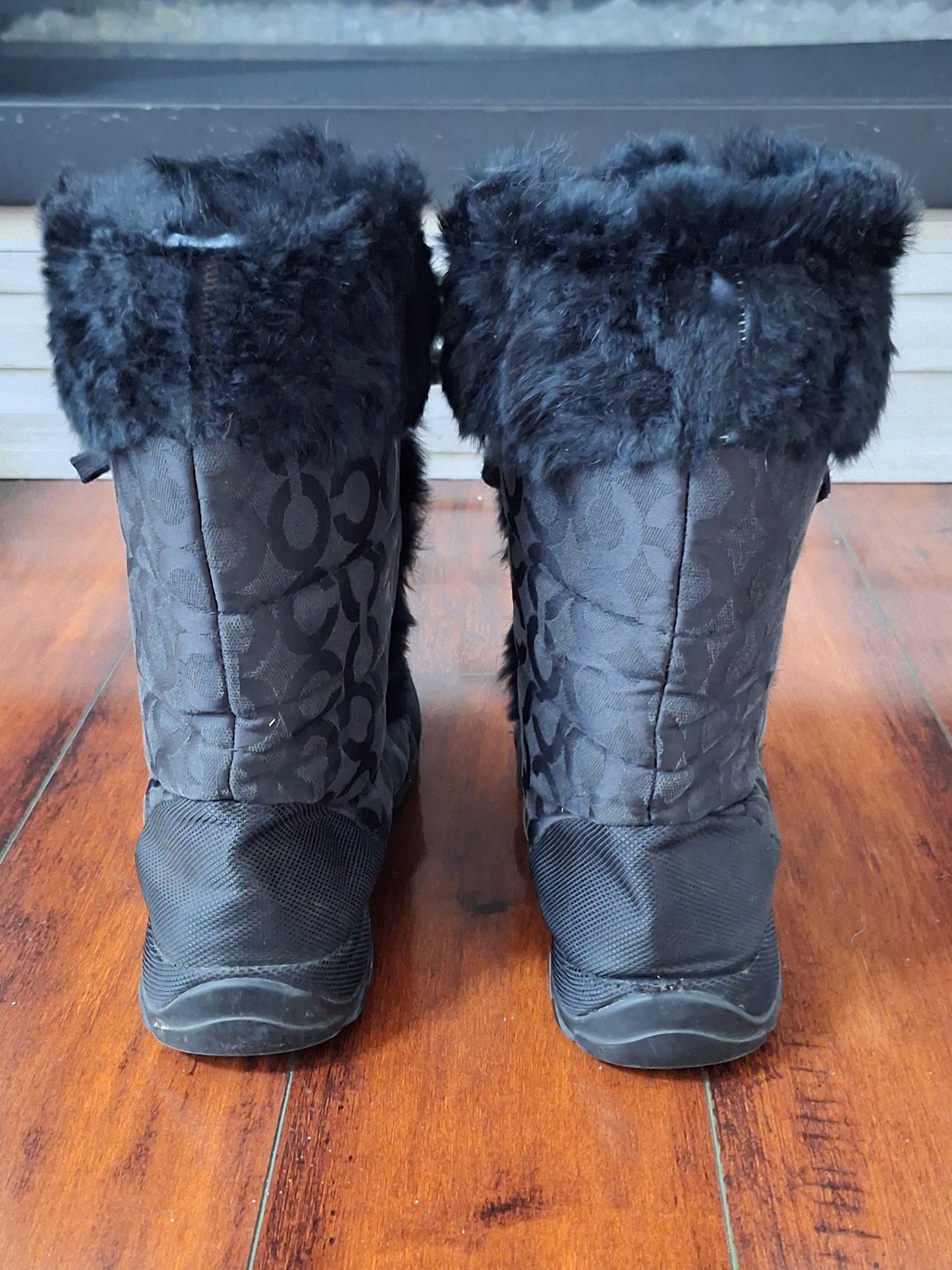 COACH Jennie Rabbit Fur Sig C Jacquard Boots $298 Sz 10.5 Black Insulated Winter