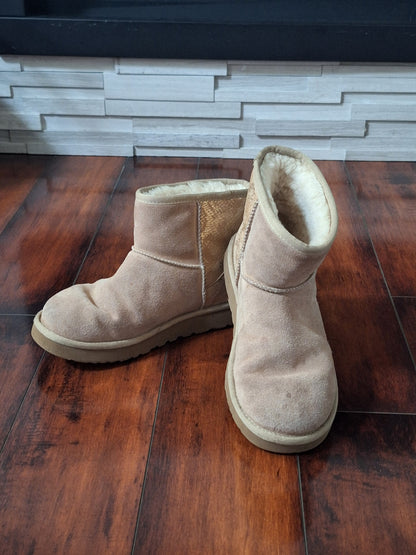 UGG Classic Mini Metallic Snake Women's Ankel Boots Suede Gold  US 8