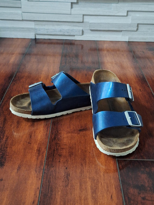 Birkenstock Arizona sandals in blue oiled leather, EU 39 W8