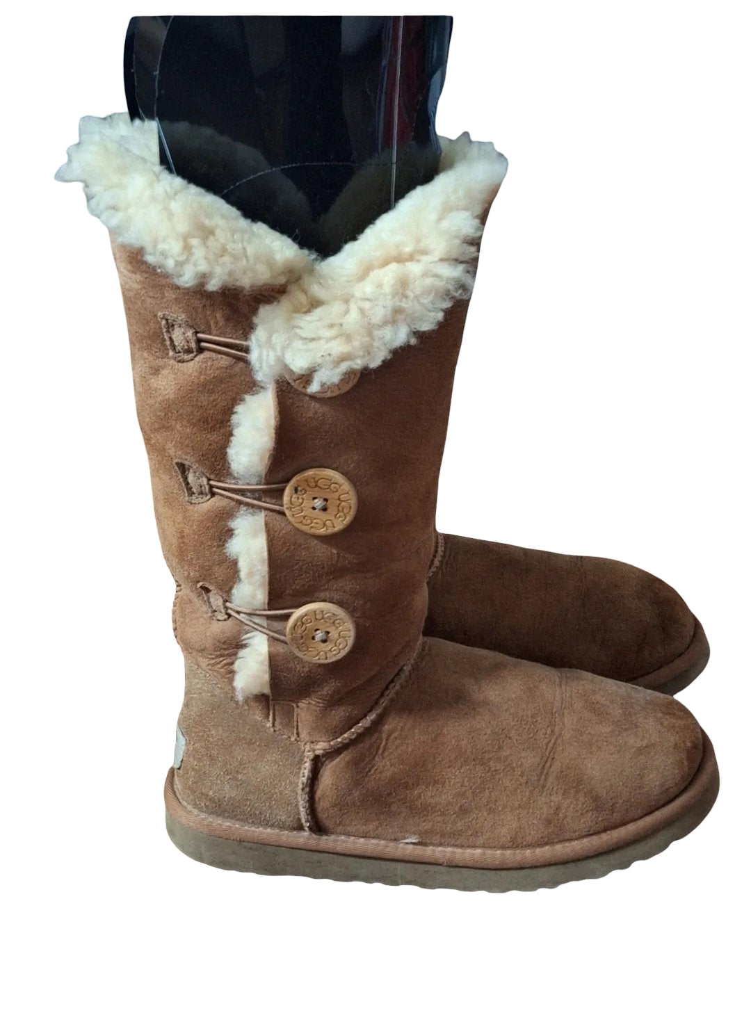 UGG 1873 Bailey Button Triplet Size 7 Women's Boots - Chestnut