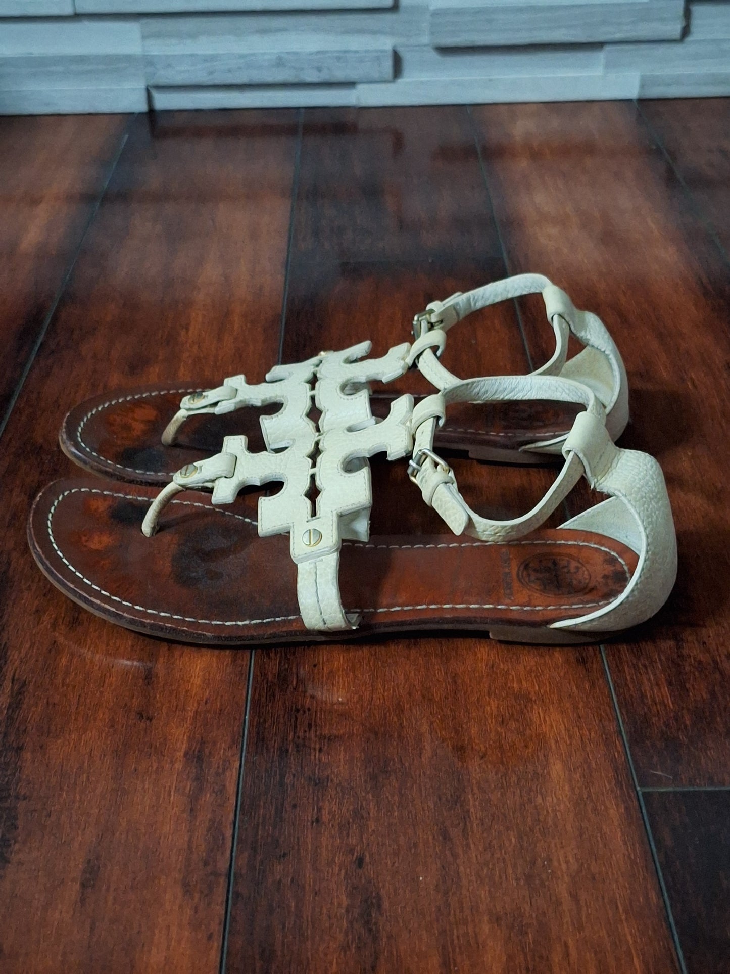 Tory Burch Phoebe Flat Thong Sandals Ivory Tumbled Leather, Size 10.5M