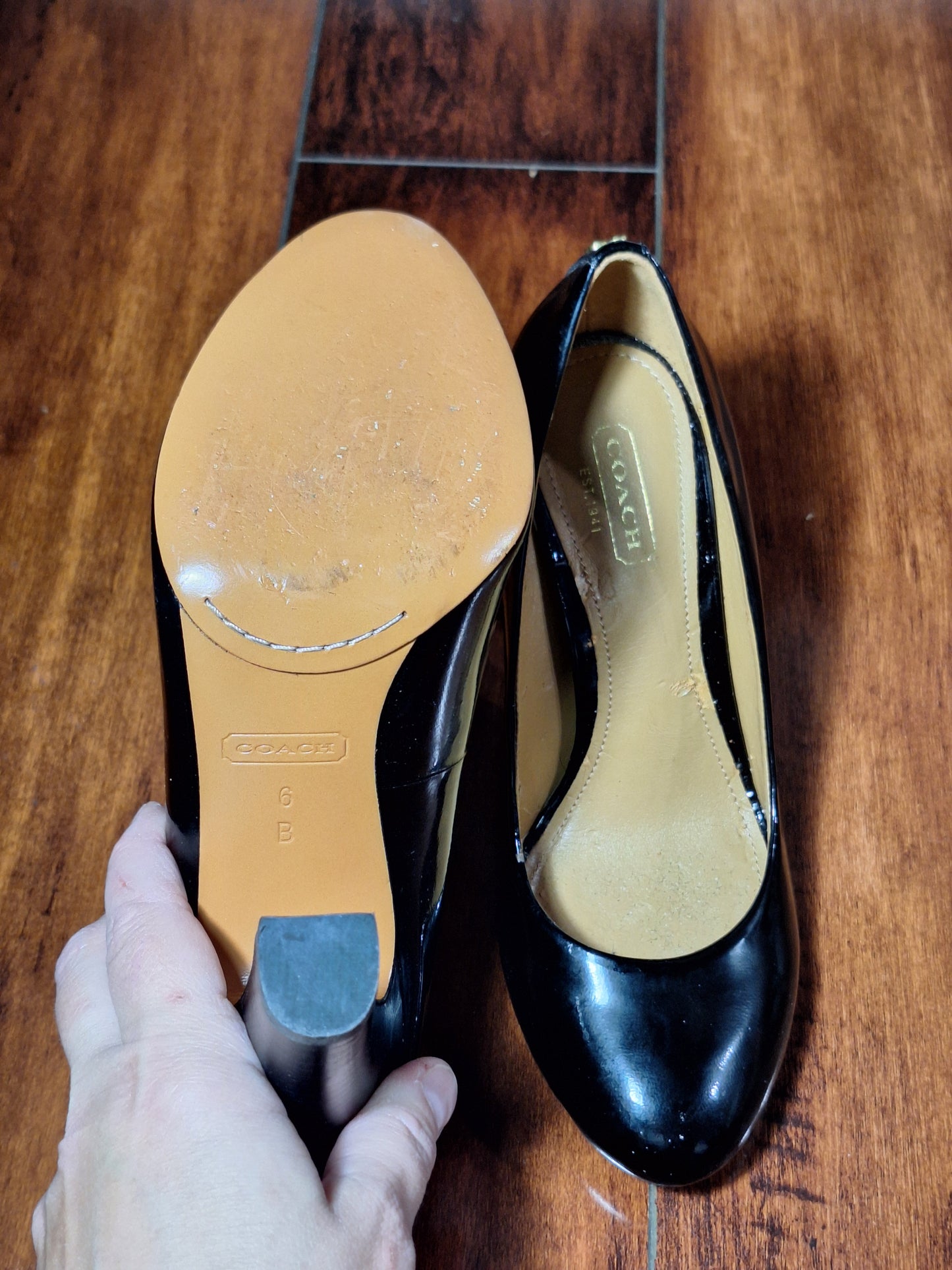 Coach Shelley Black Pumps Q3124 (Size 6M)