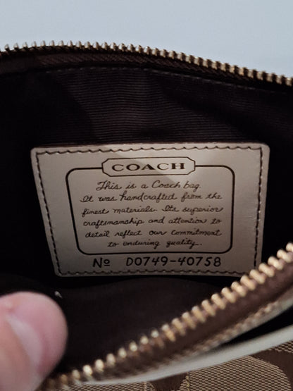 Vintage Coach Signature Brown And Beige Messenger Crossbody