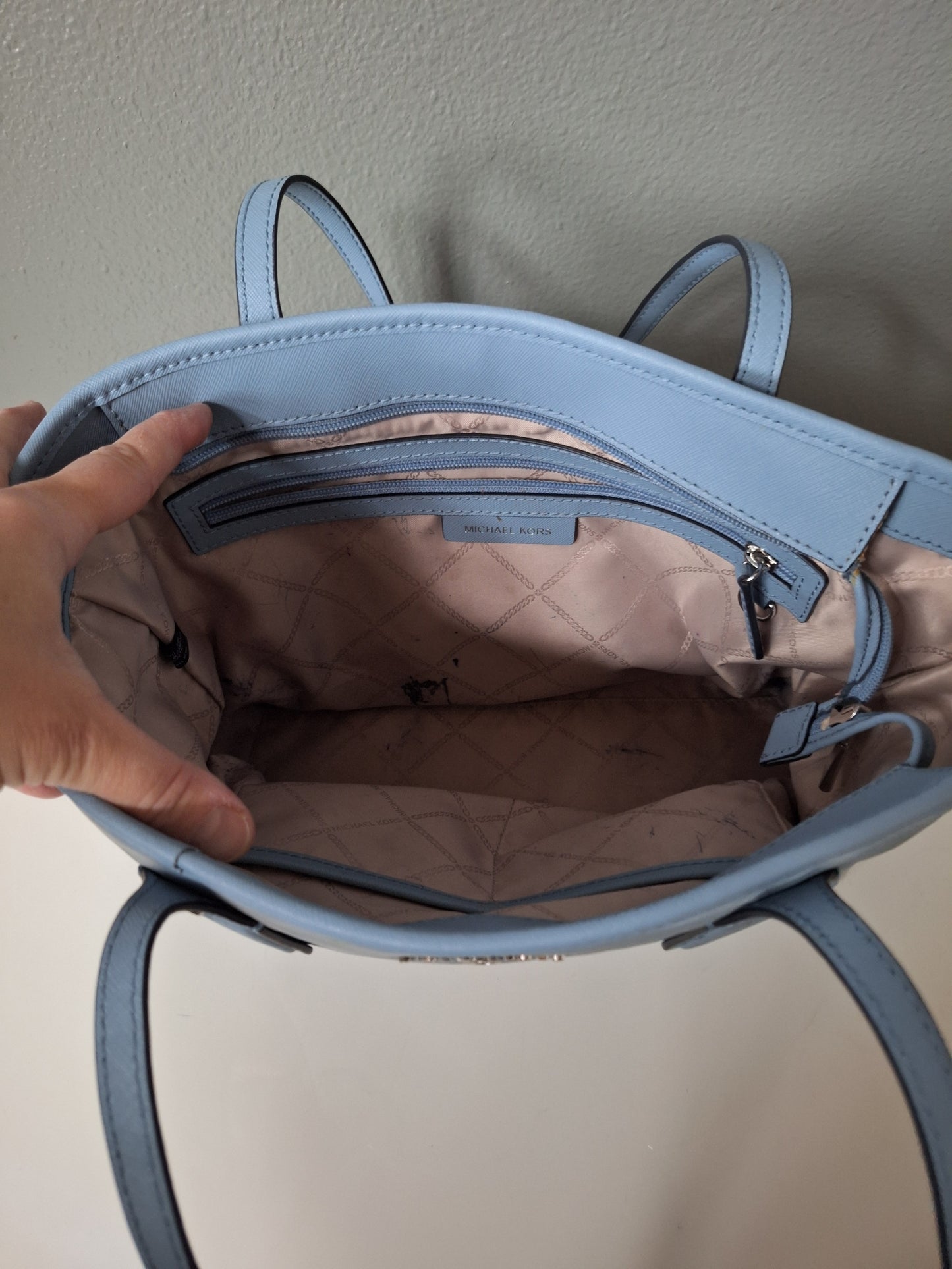 Michael Kors Eva Small Nylon Gabardine Tote bag light blue